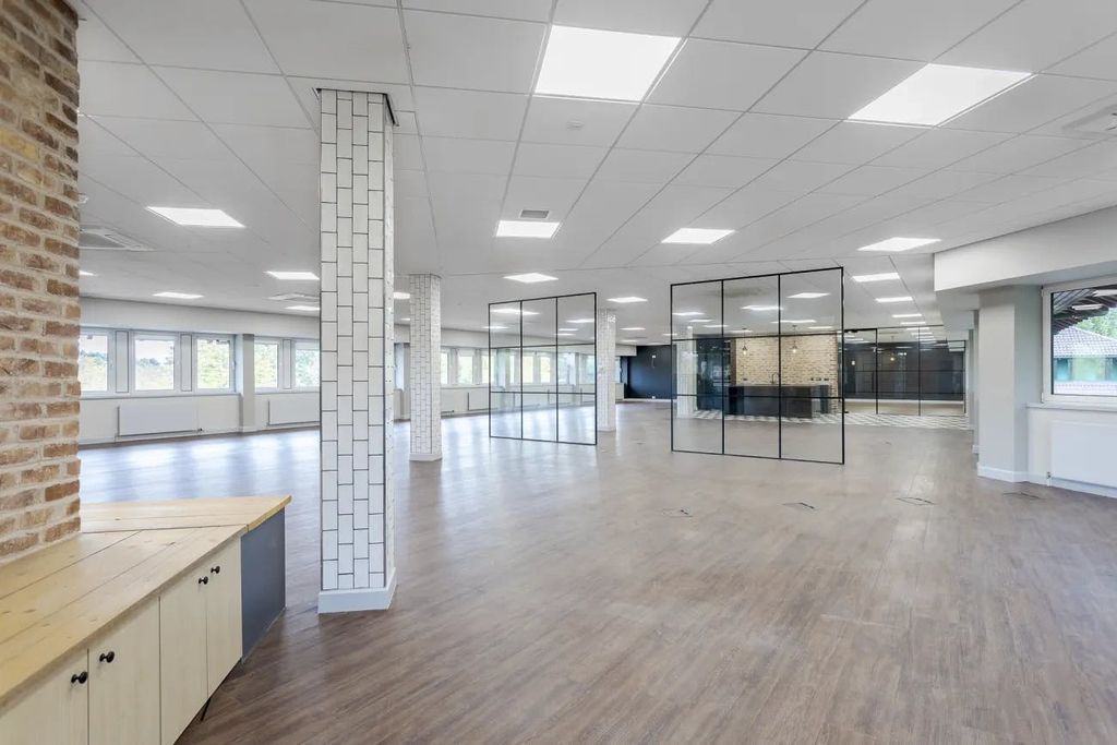 Property photo 2 of 30 29283E37Bff2Ac317122F21d019348c7.Jpg