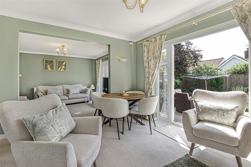 Property photo 3 of 15 Img_4832.Jpg