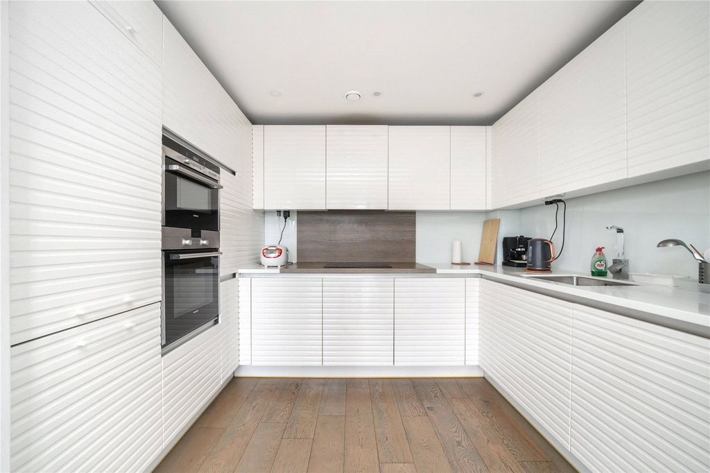 Property photo 2 of 13 Picture No. 06