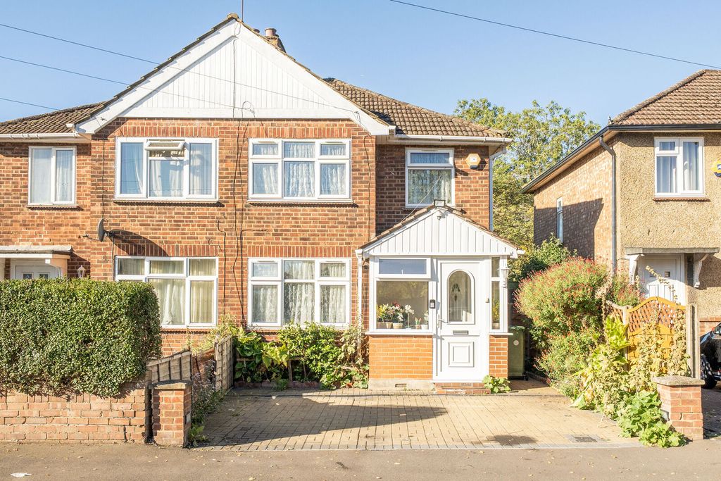 Property photo 1 of 9