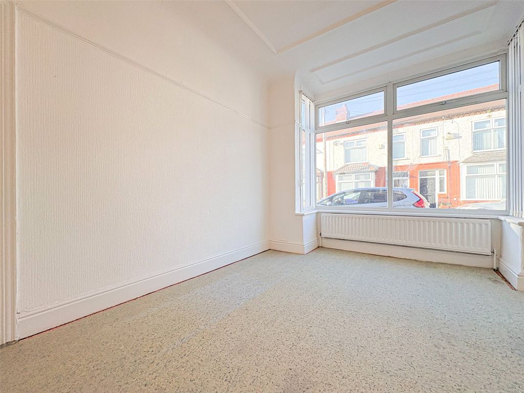 Property photo 2 of 10 Picture No. 04