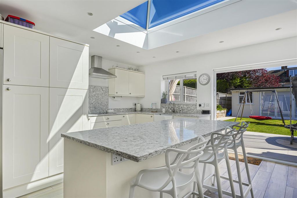 Property photo 3 of 22 Dsc00584.Jpg