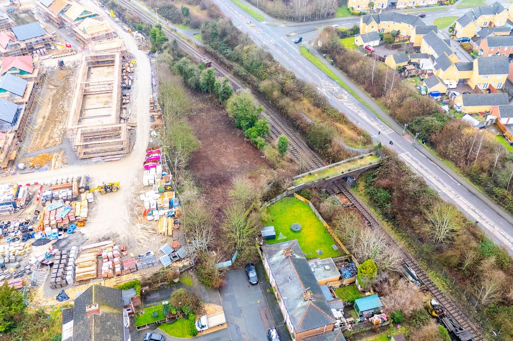 Property photo 1 of 6 Dji_20260122130647_0275_D