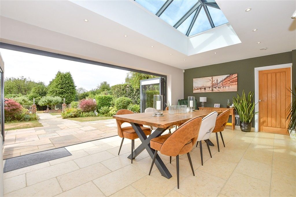 5 bed detached house for saleWalnut Tree Lane, Loose, Maidstone, Kent ME15