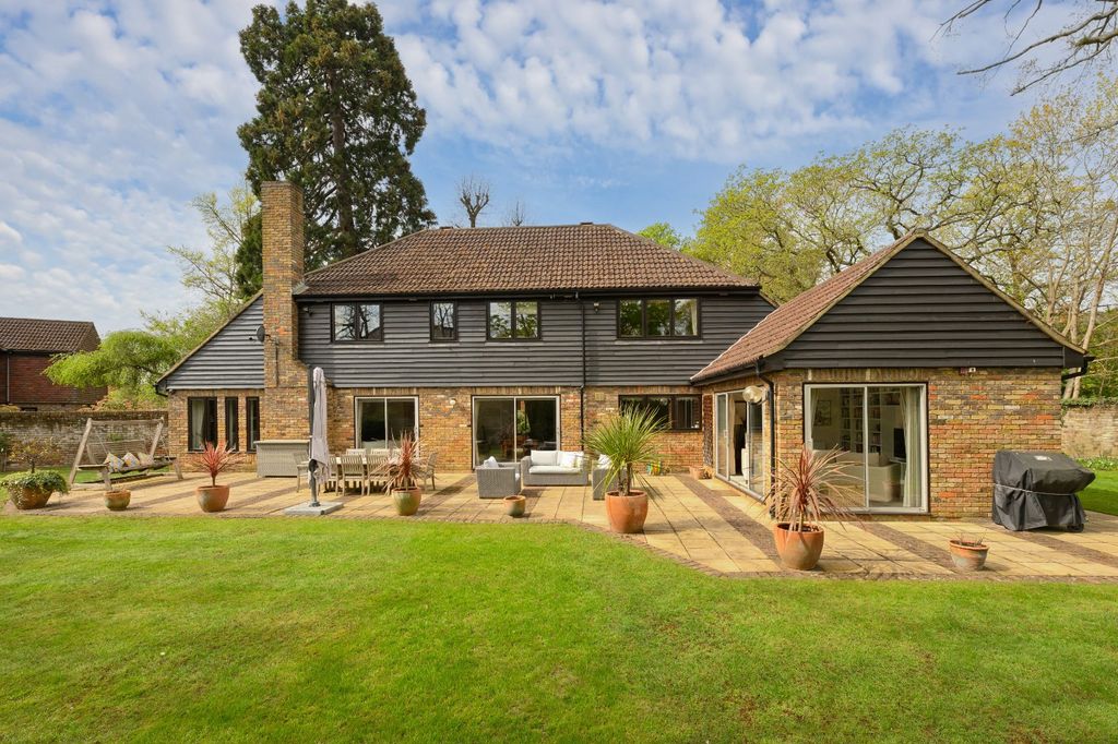 Additional image 24 of 5 bed detached house for saleMartineau Close, Esher, Surrey KT10
