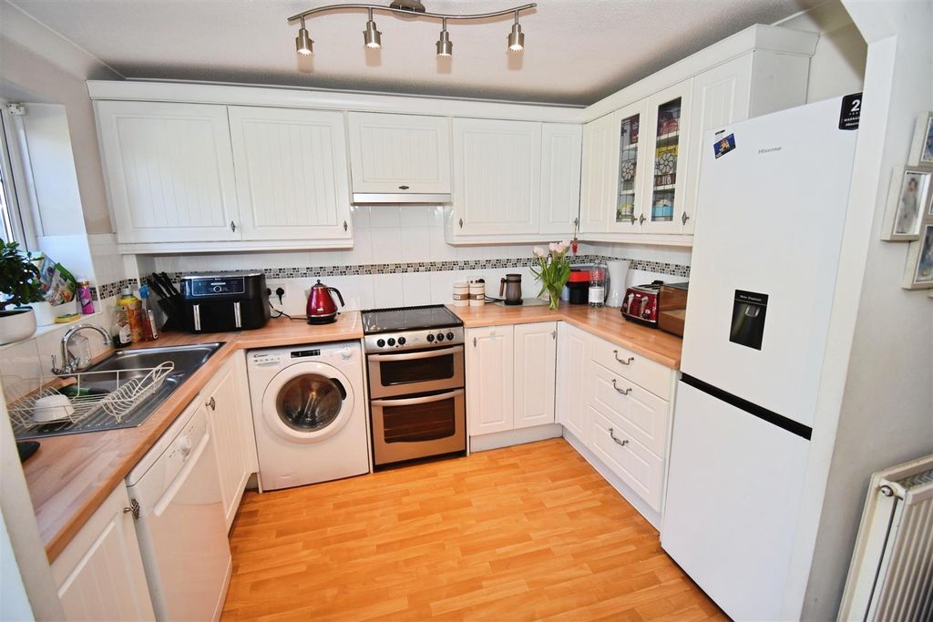 Property photo 2 of 5 B9542ce2-Dsc_0391.Jpg