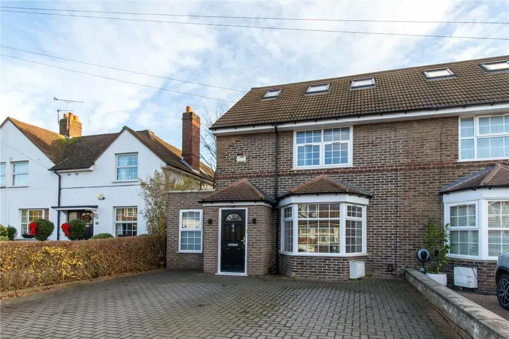 Property photo 1 of 13