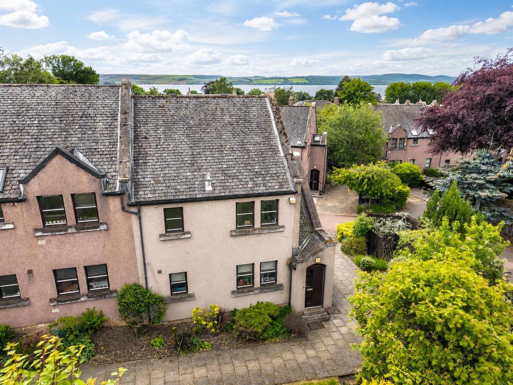 Property photo 1 of 14 23 Osborne Place Dundee-1.Jpg