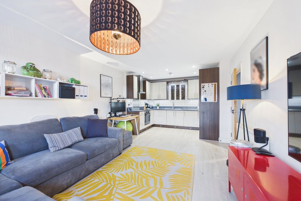 Property photo 1 of 8 Picture No. 06