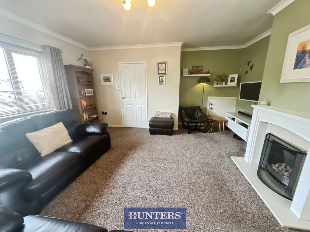 Property photo 3 of 32 Pbox-Img.Jpg