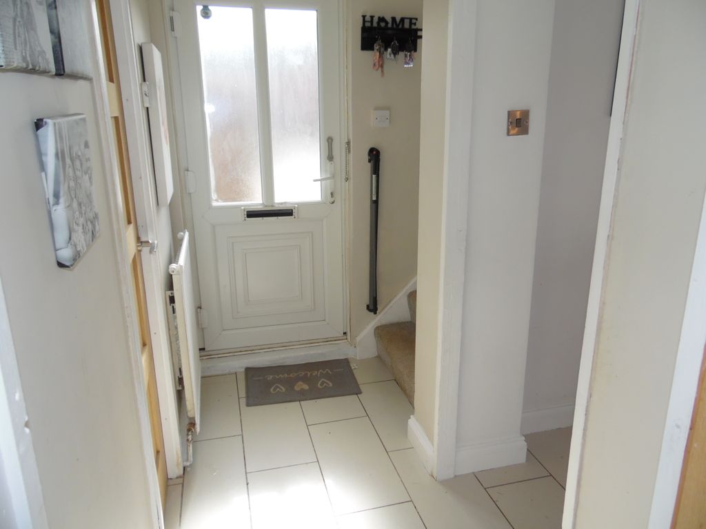 Property photo 2 of 37 Hallway
