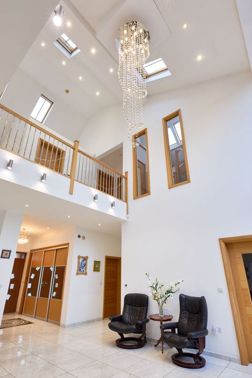 Additional image 9 of 8 bed detached house for saleCragtops, Kirk Smeaton WF8