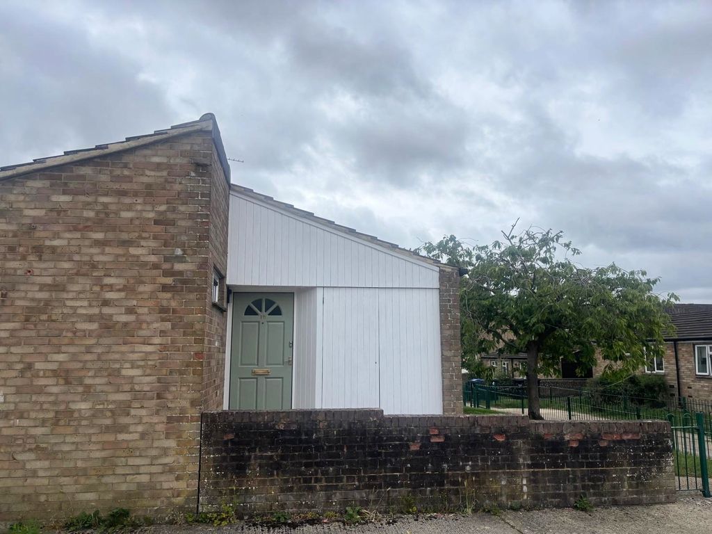 Property photo 1 of 7 View
