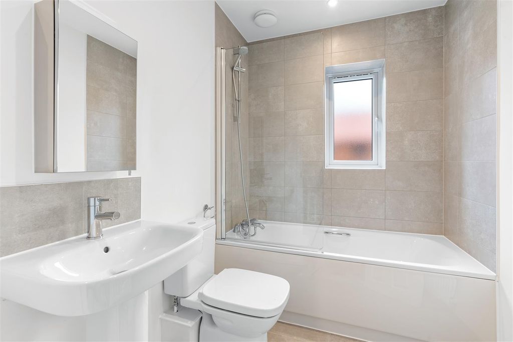 Property photo 3 of 23 Untitled-7900.Jpg