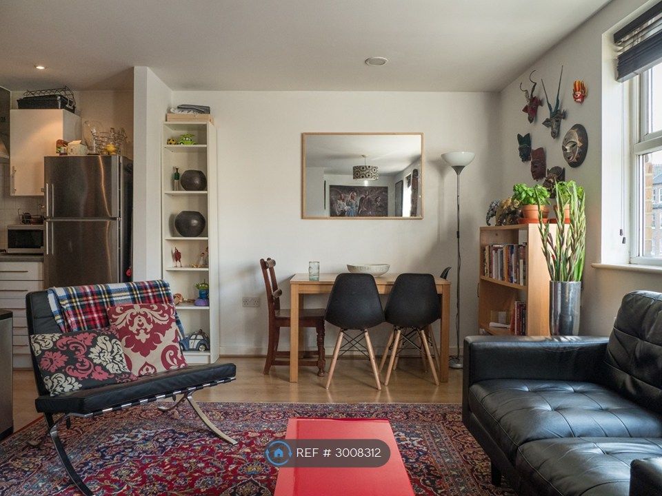 Property photo 2 of 13 The Lounge