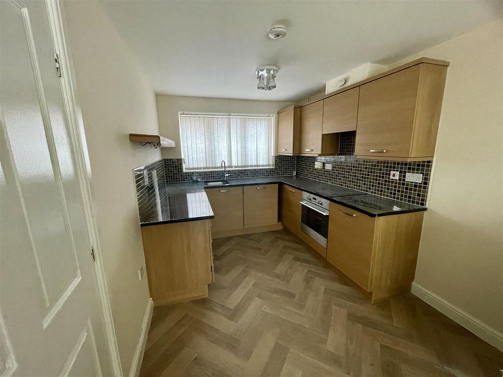 Property photo 3 of 32 Photo 03-12-2025, 11 06 09.Jpeg