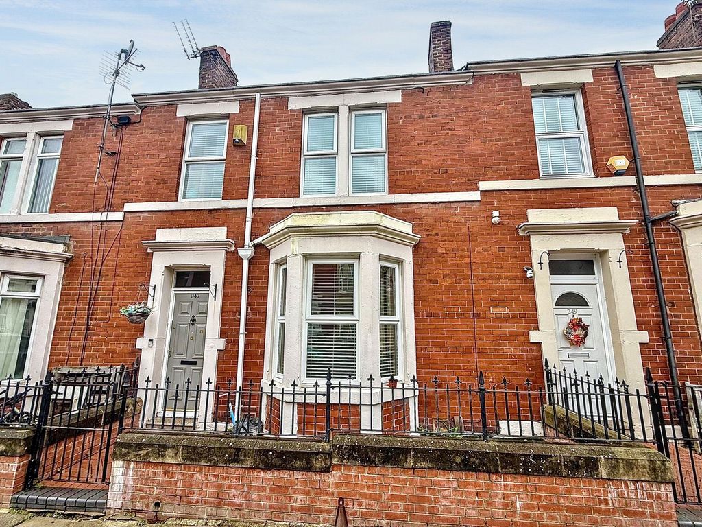 Property photo 1 of 9