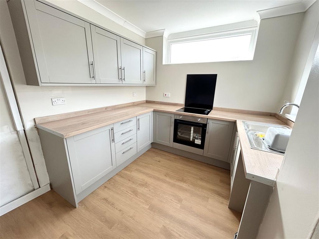 Property photo 3 of 16 10.Jpg