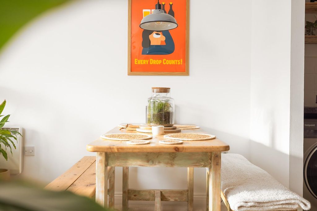 Property photo 3 of 18 Char7153.Jpg