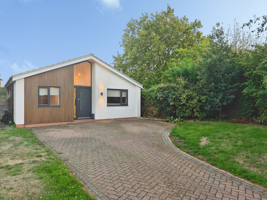 Property photo 1 of 14 Pbox-Img.Jpg