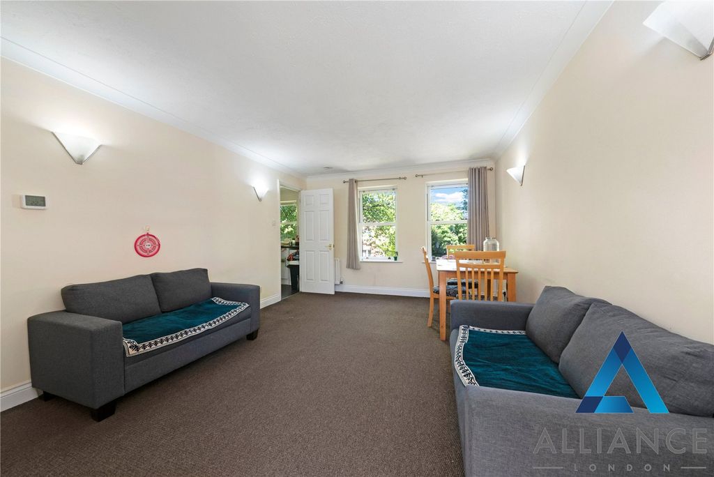 Property photo 1 of 14 Picture No. 11