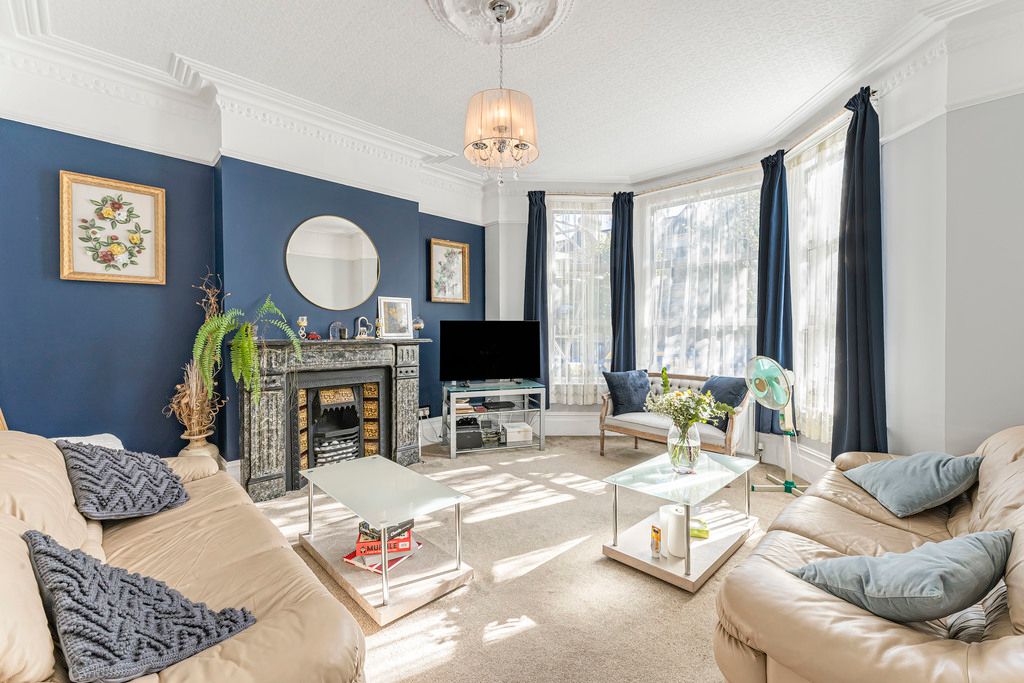 Property photo 1 of 29