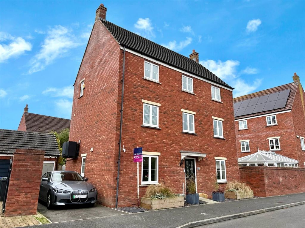 Property photo 1 of 24 Front.Jpg