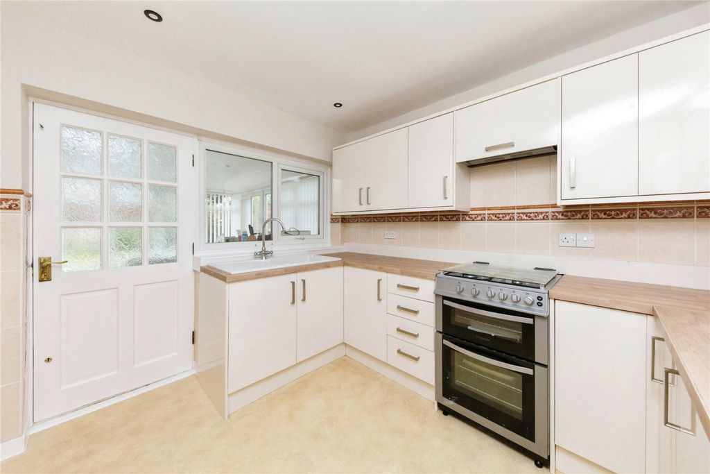 Property photo 3 of 19 Picture No. 08