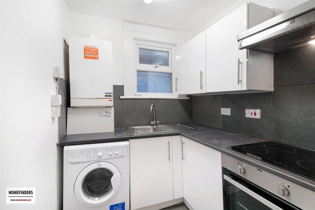 Property photo 2 of 15 Picture 2