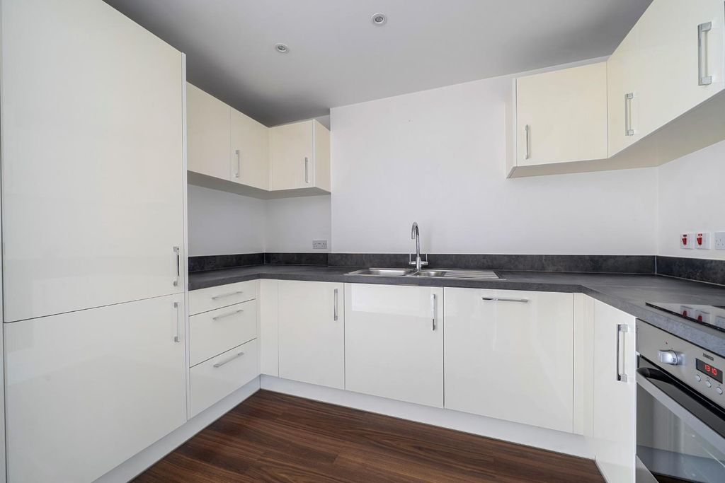 Property photo 3 of 15 1433017-4-69Baacf277Bc7.Jpg