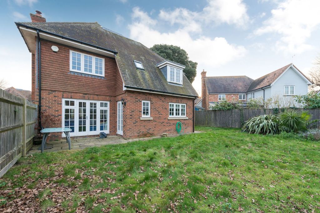 Property photo 3 of 15