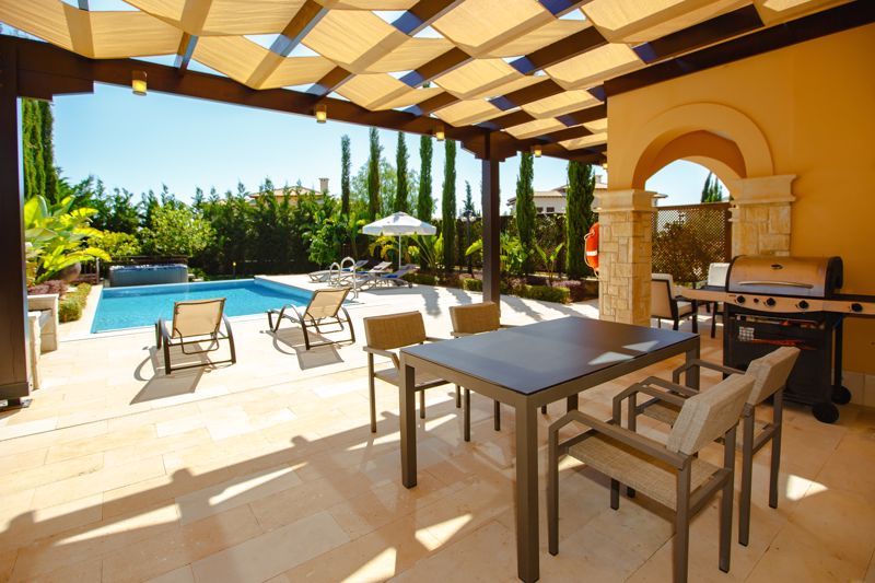 Property photo 3 of 21 Veranda And Pool...