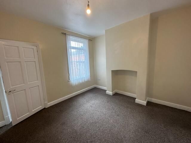 Property photo 2 of 7 Dining Room