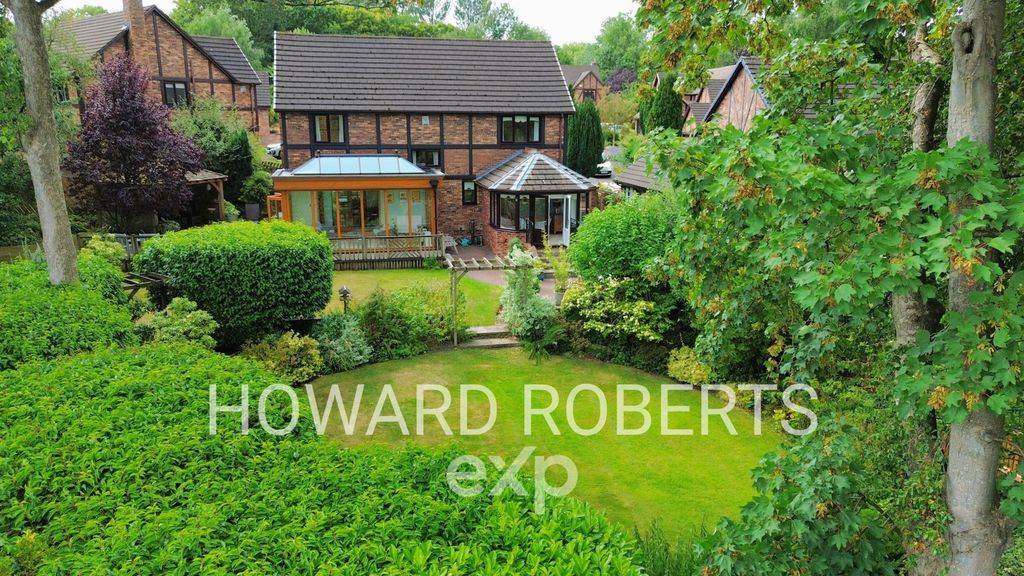Property photo 1 of 42
