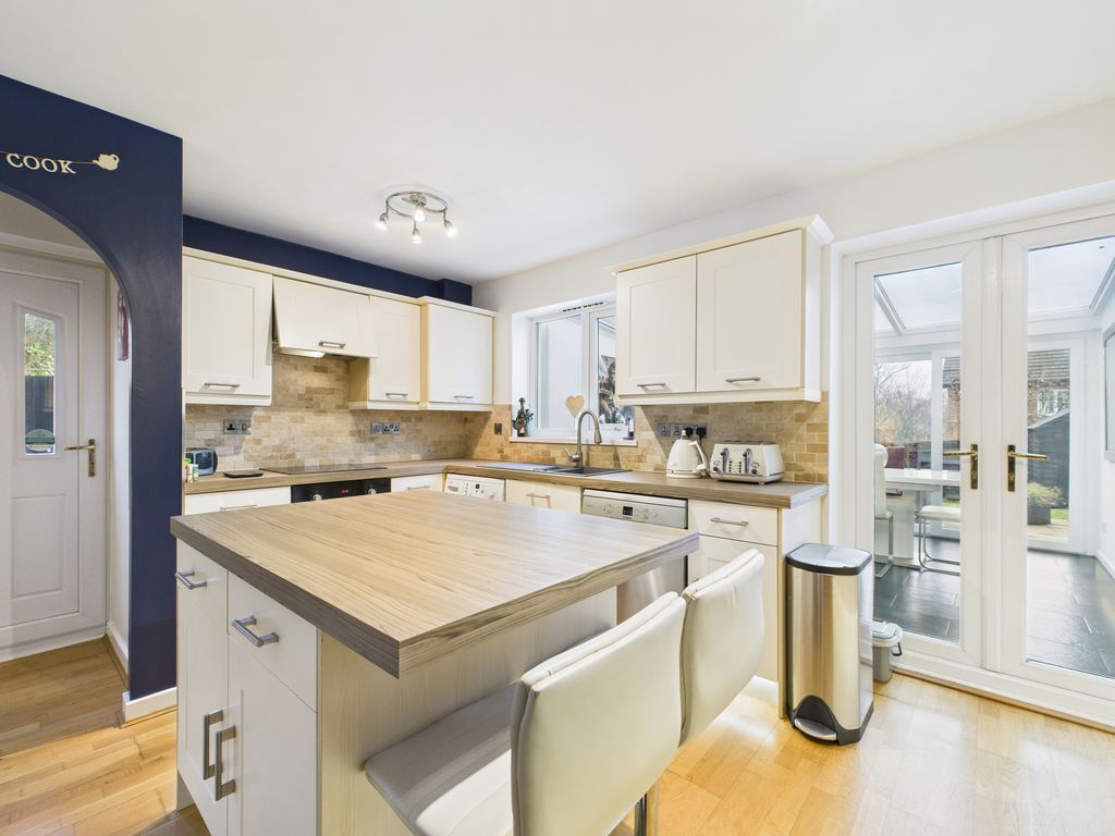 Property photo 3 of 18 Photo 1