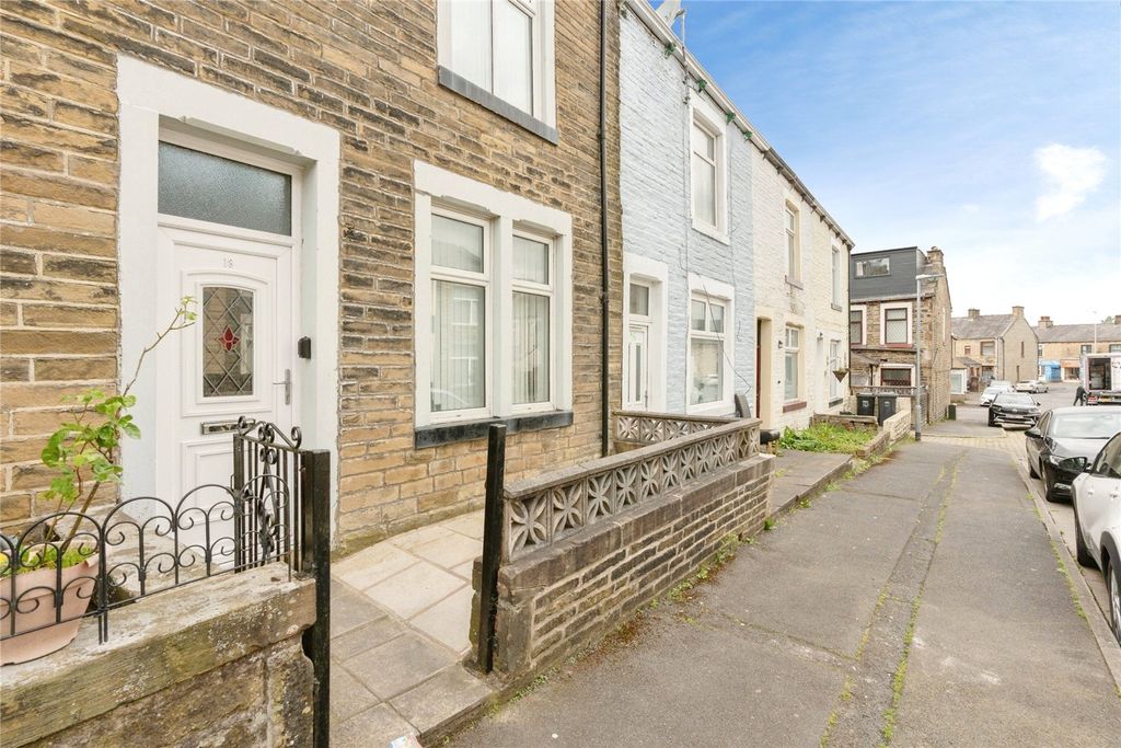 Property photo 1 of 16 Picture No. 20