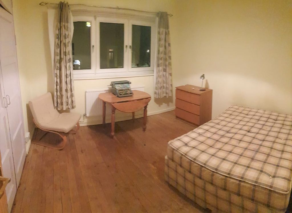 Property photo 3 of 3