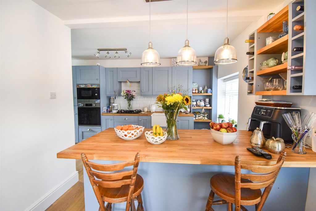 Property photo 2 of 20 Kitchen Diner