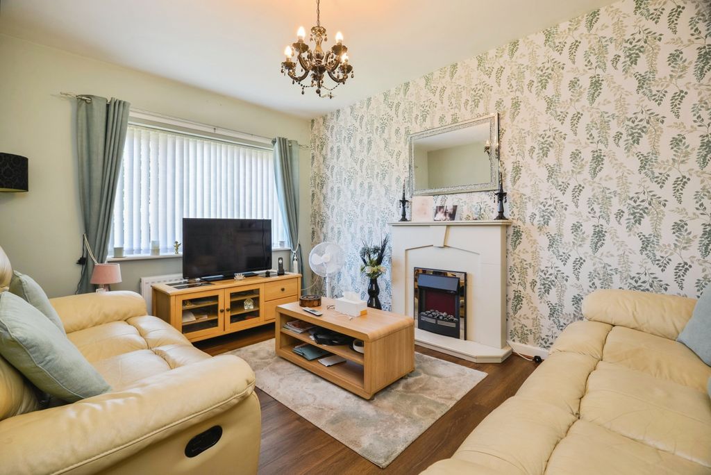 Property photo 2 of 15 Dsc_8306