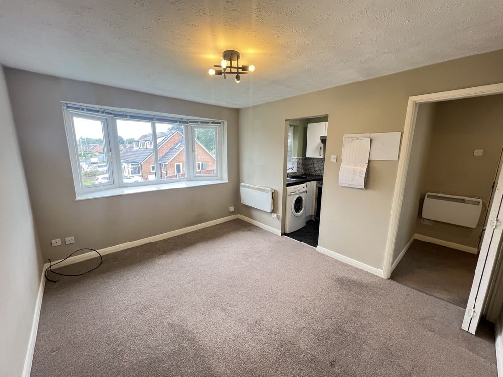 Property photo 3 of 6
