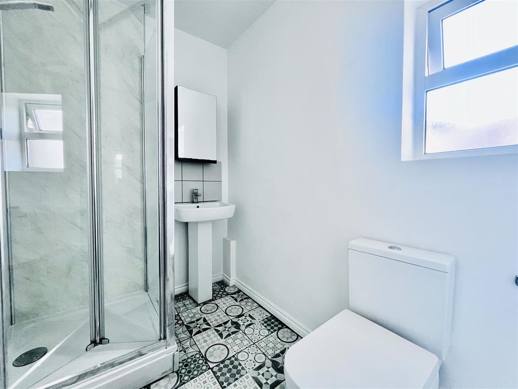 Property photo 3 of 9 Image00007.Jpeg