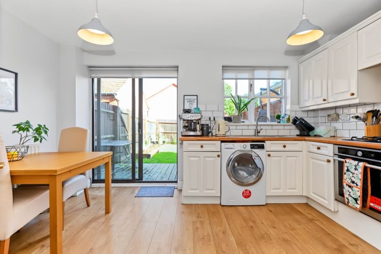 Property photo 3 of 9 338826