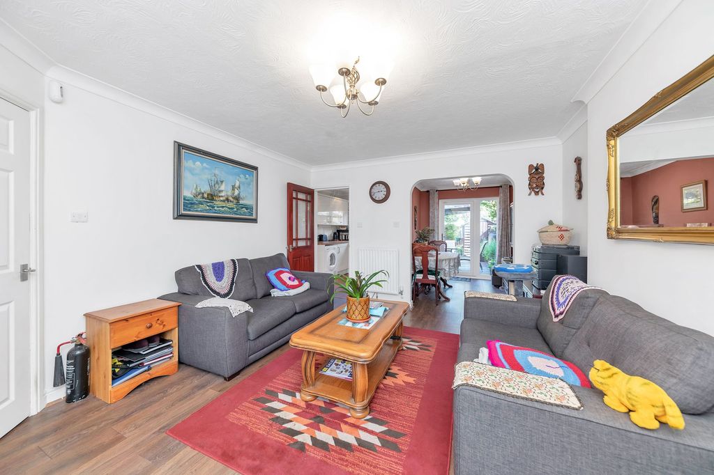 Property photo 2 of 16