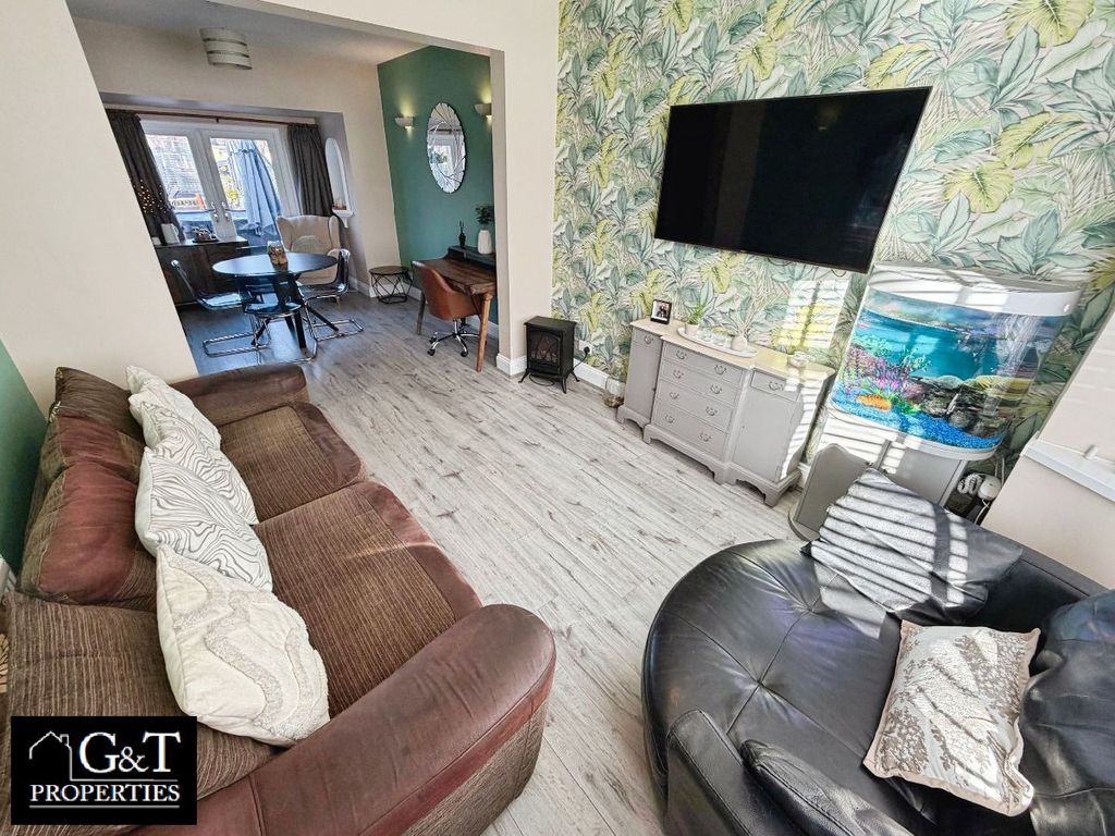 Property photo 3 of 18 Reception Room