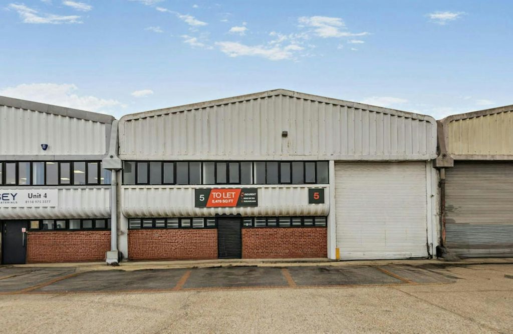 Property photo 1 of 8 5 Nimrod.Jpg