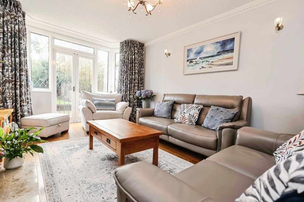 Property photo 2 of 26 Photo