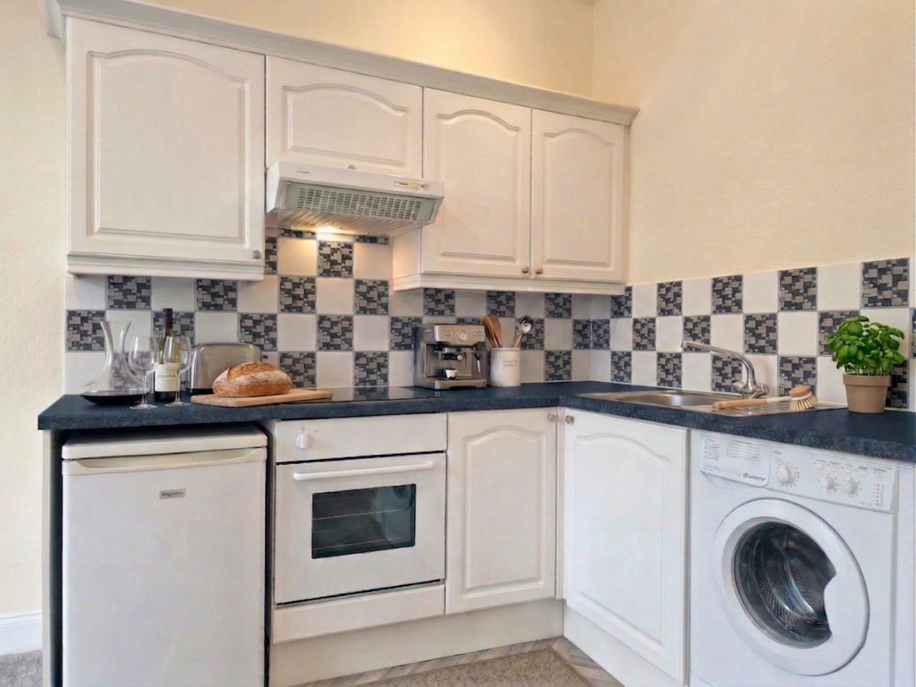 Property photo 3 of 10 Property Image 3