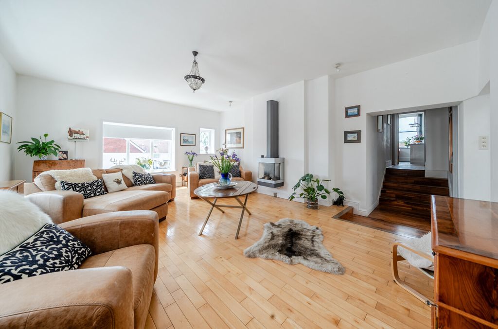 Property photo 3 of 19 1469632-5-6A18649...