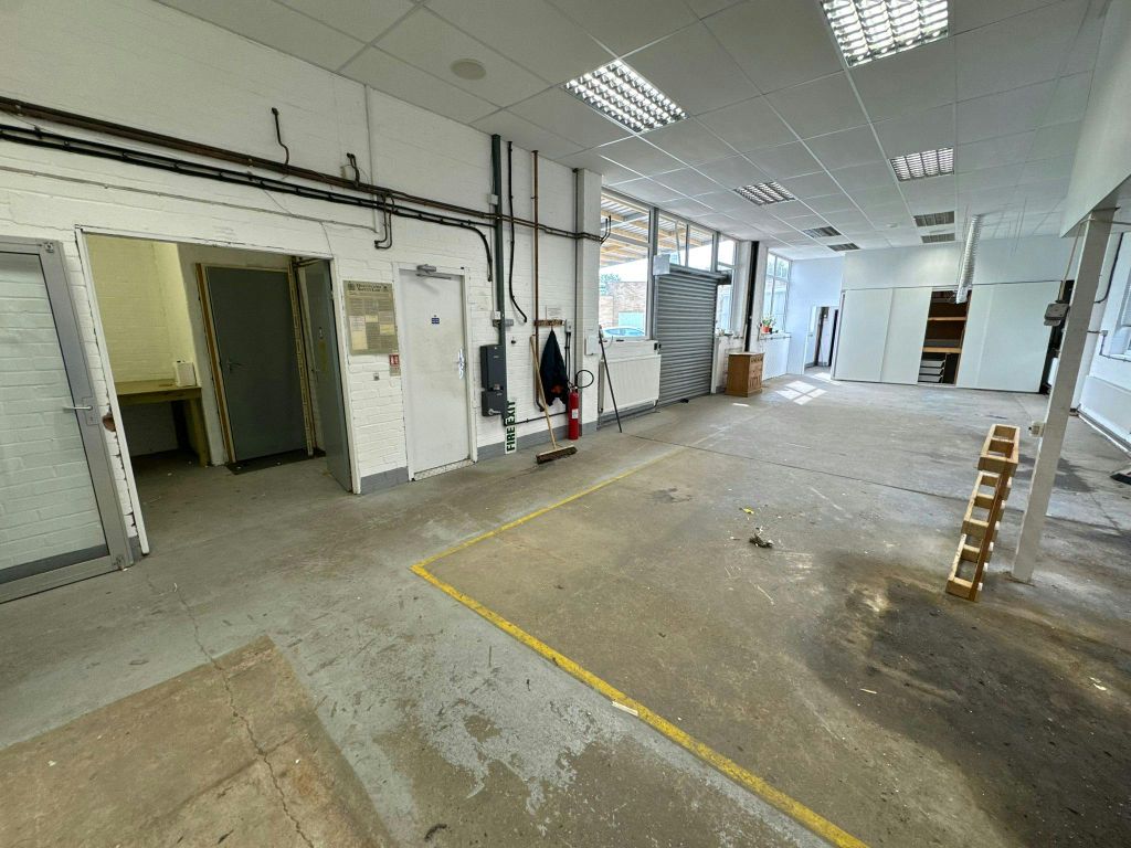 Property photo 3 of 16 Img-20250813-Wa0018.Jpg