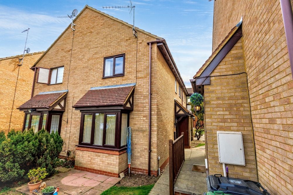 Property photo 1 of 16